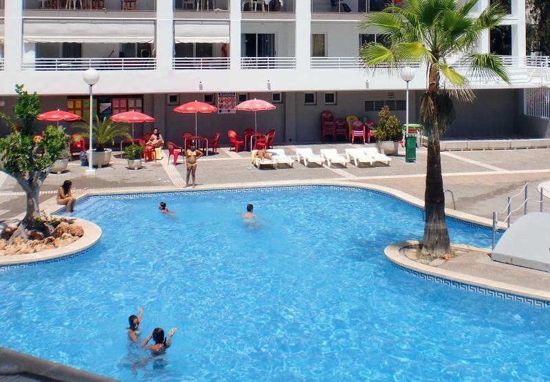 Apartbeach Royal Apartments Salou Exterior photo